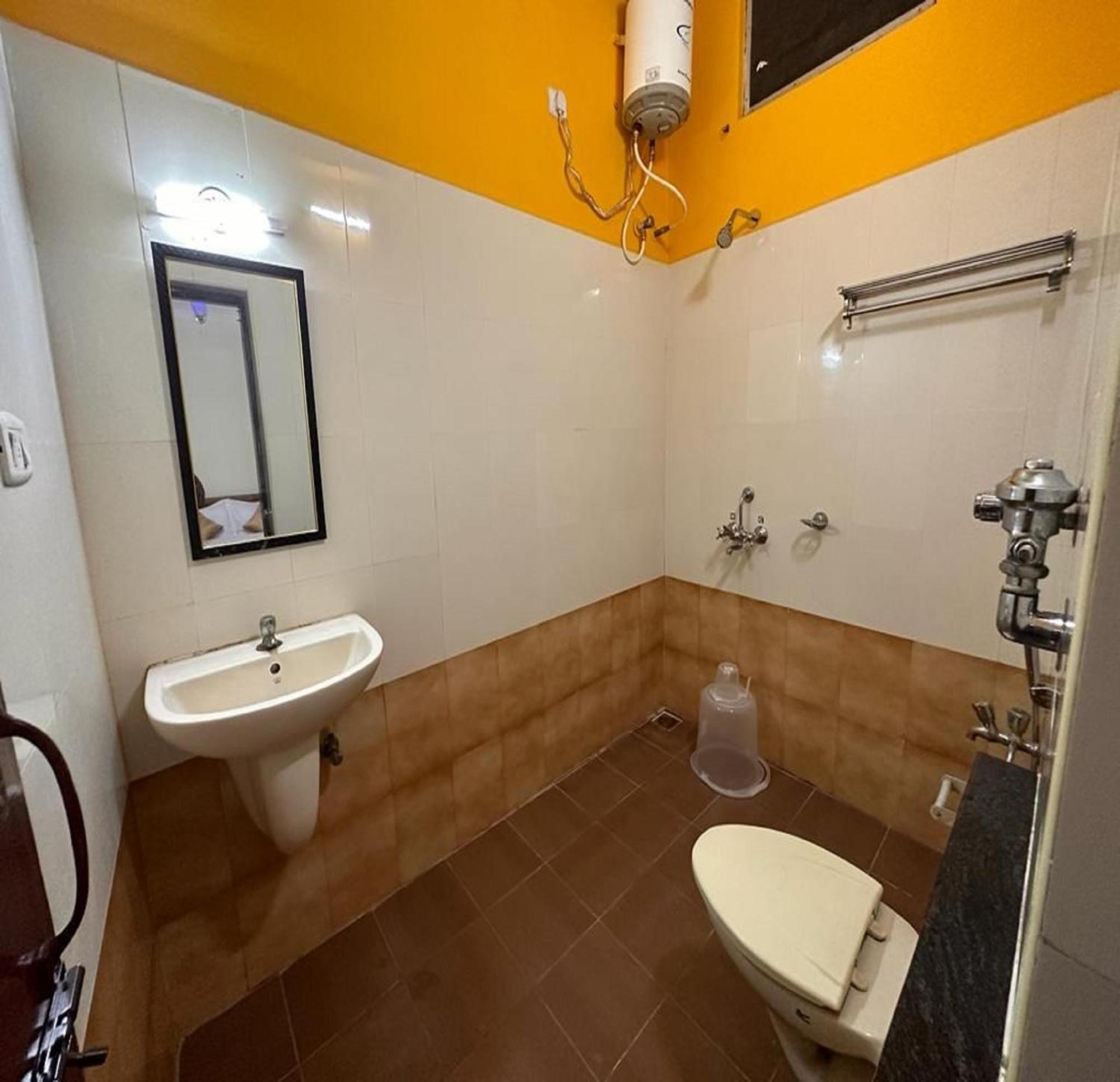 Citi Business Hotel Puducherry Eksteriør billede